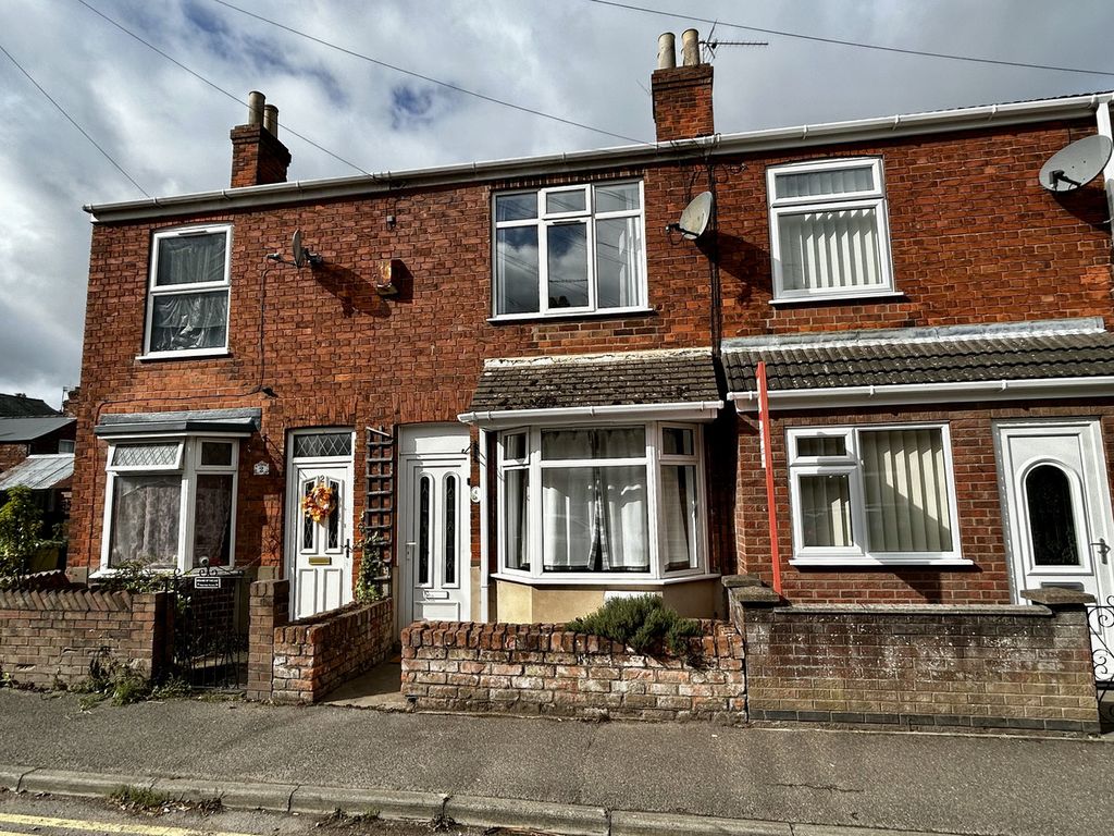 Property photo 1 of 12