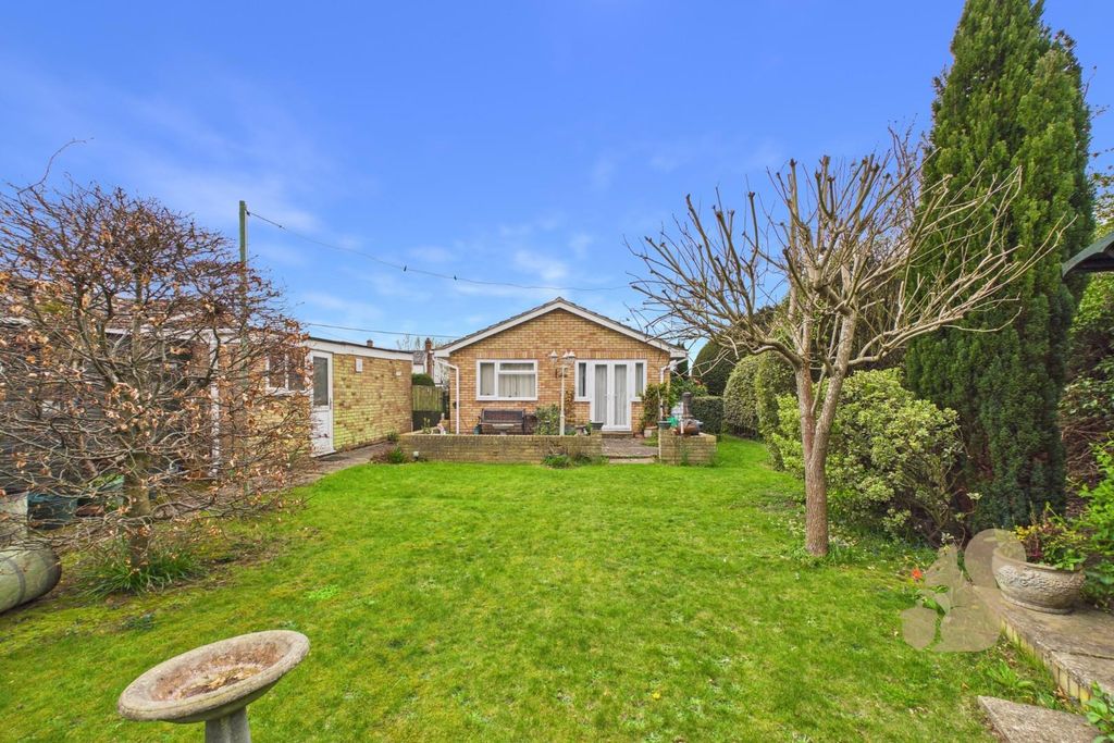 Property photo 1 of 17 Cam01659G0-Pr0789-Still005.Jpg