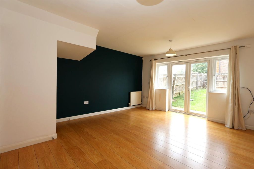 Property photo 2 of 14 Img_0645.Jpg