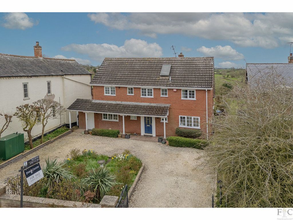 Property photo 1 of 35