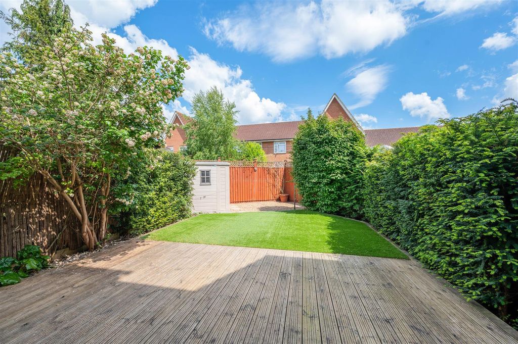 Property photo 3 of 13