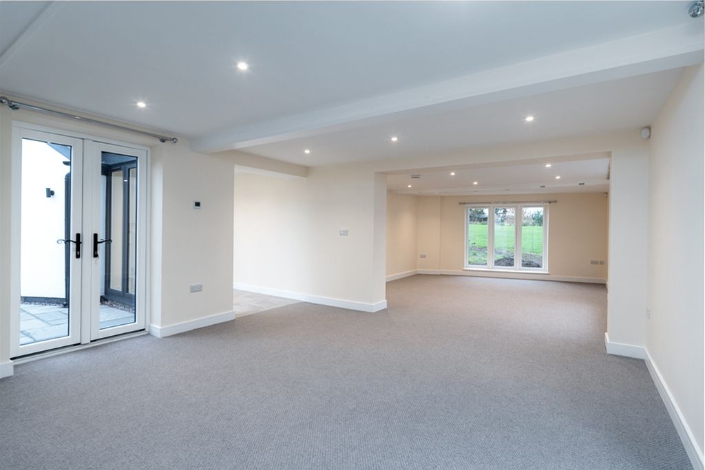 Property photo 3 of 29 B0030962