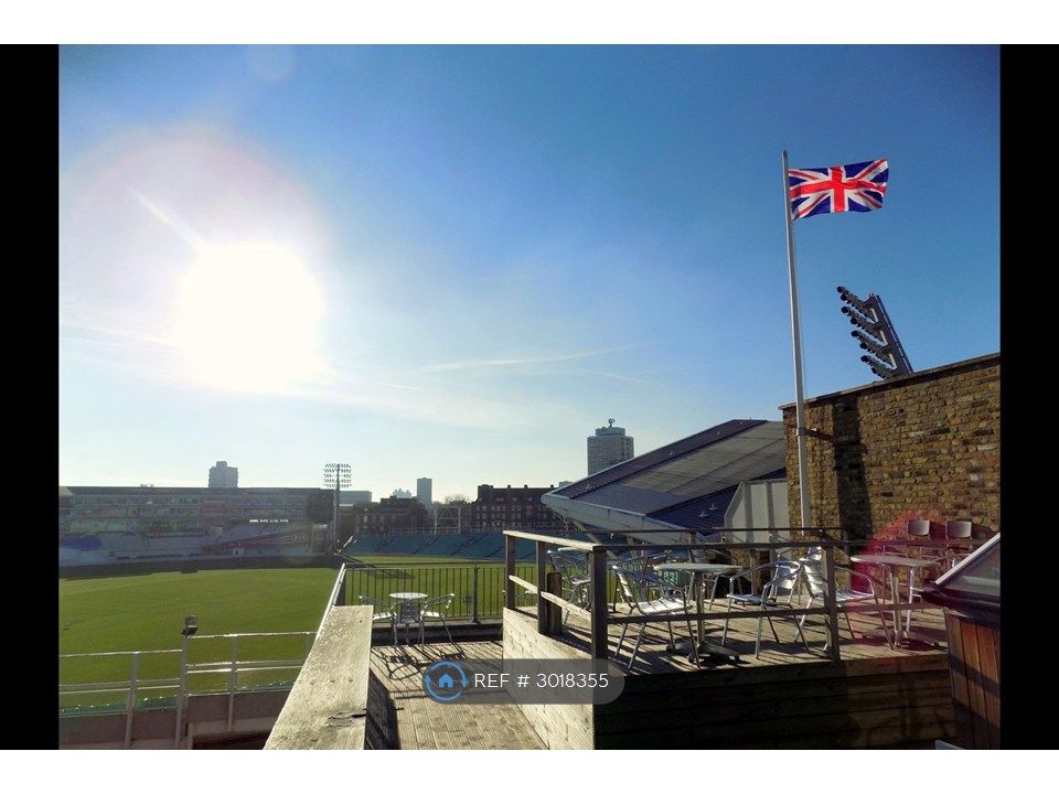 Property photo 2 of 11 Roof Terrace