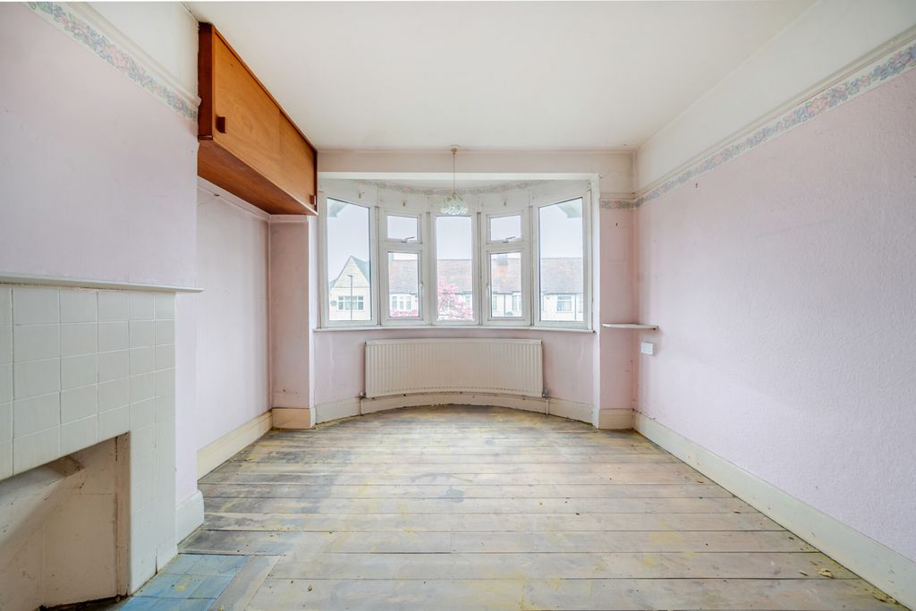 Property photo 2 of 21 1404901-4-6985B0E...