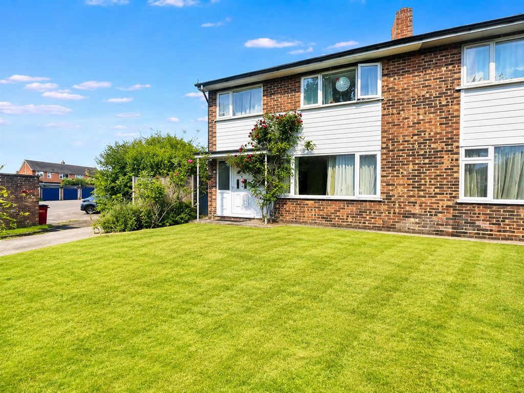 Property photo 1 of 11 4863CD3B-F1Bc-4042-9060-B8D511673B4B.Png