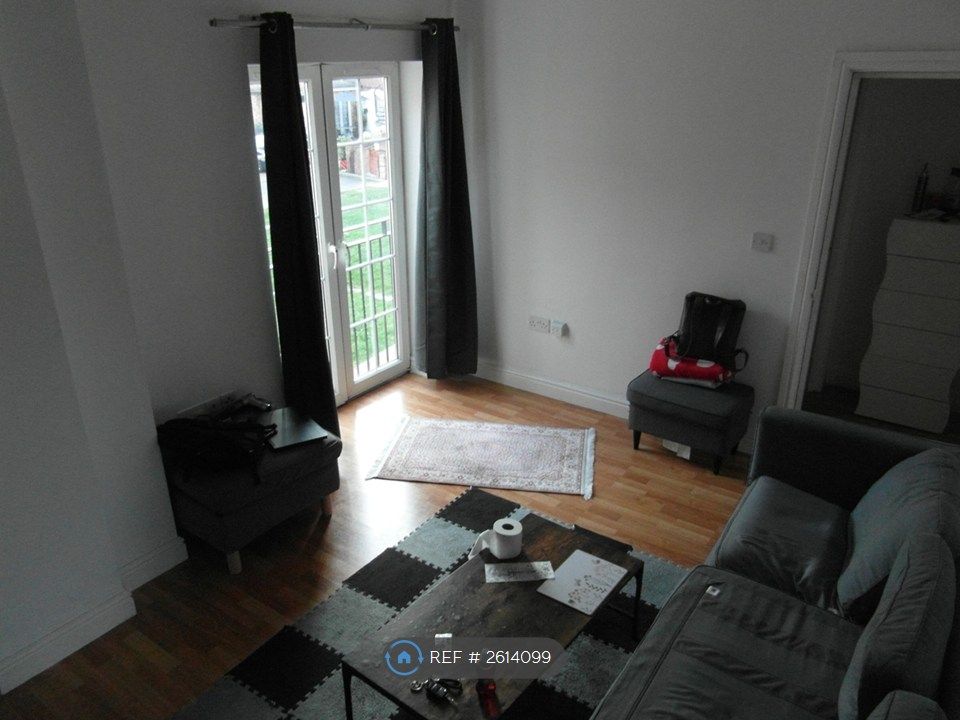 Property photo 2 of 7