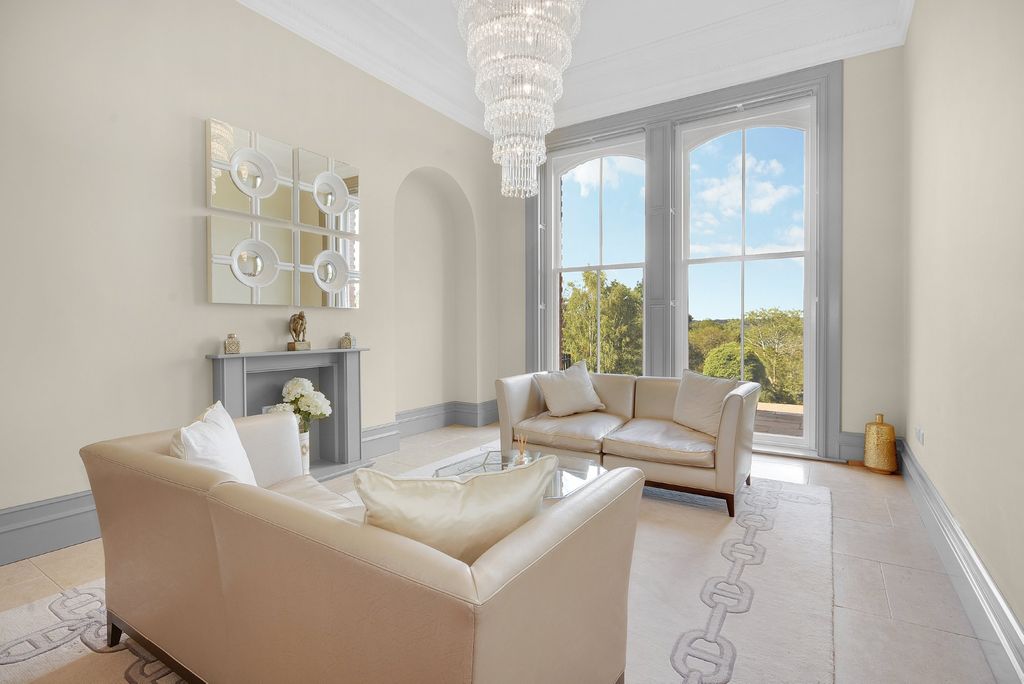 Property photo 3 of 19