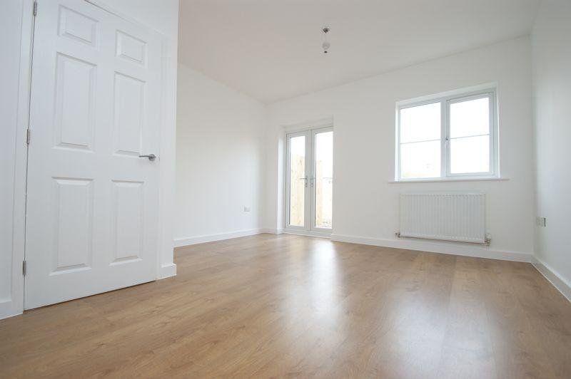Property photo 3 of 6 Picture No. 03