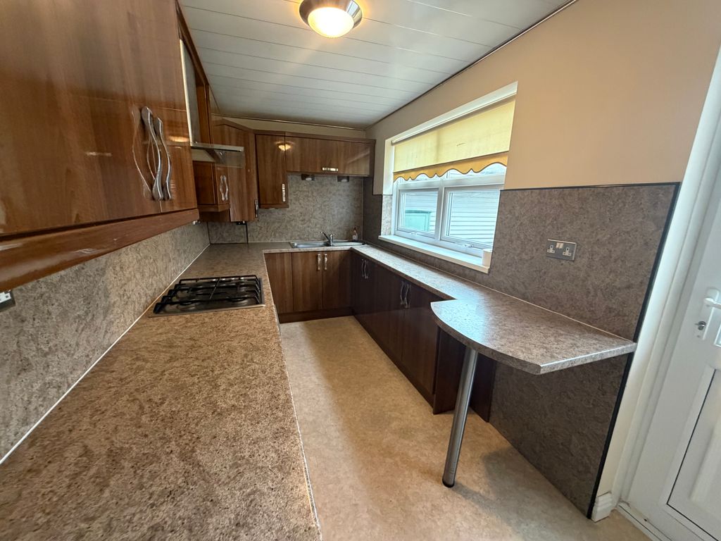 Property photo 2 of 10 Img_9951