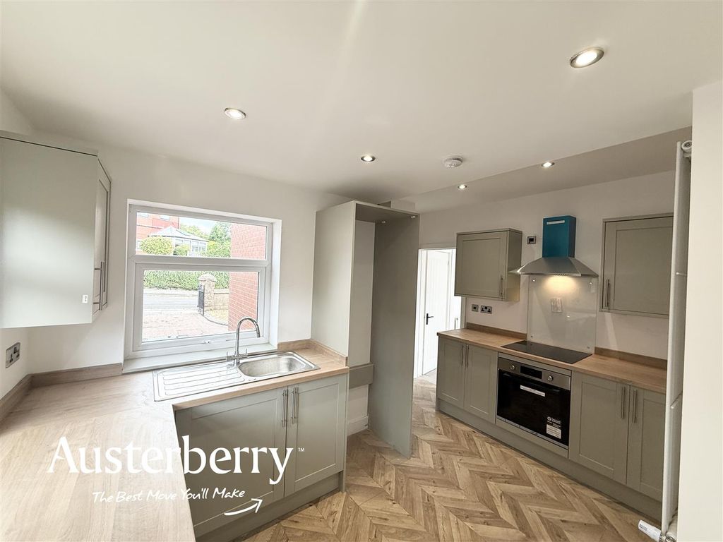 Property photo 3 of 15 Img_0336.Jpg