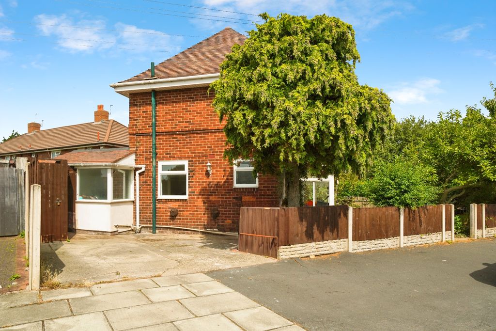 Property photo 2 of 15