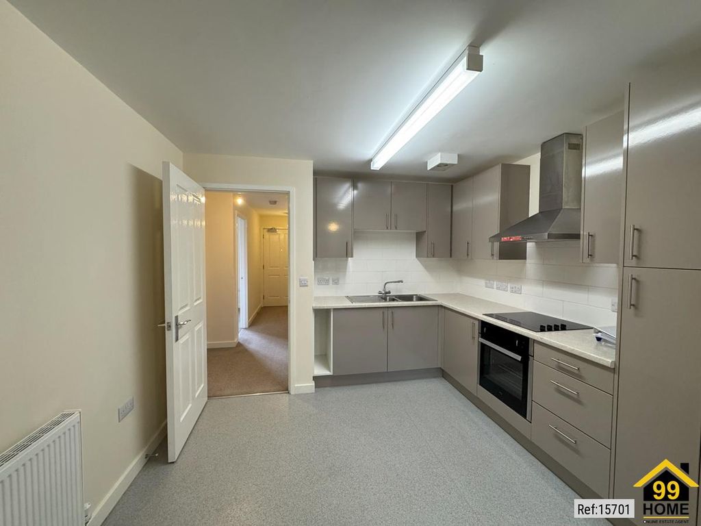 Property photo 3 of 9 Photo 2