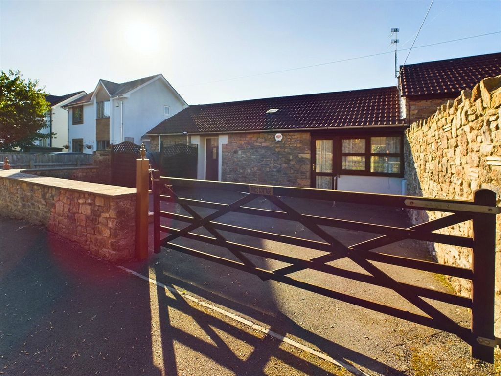 Property photo 1 of 17 Picture No. 28