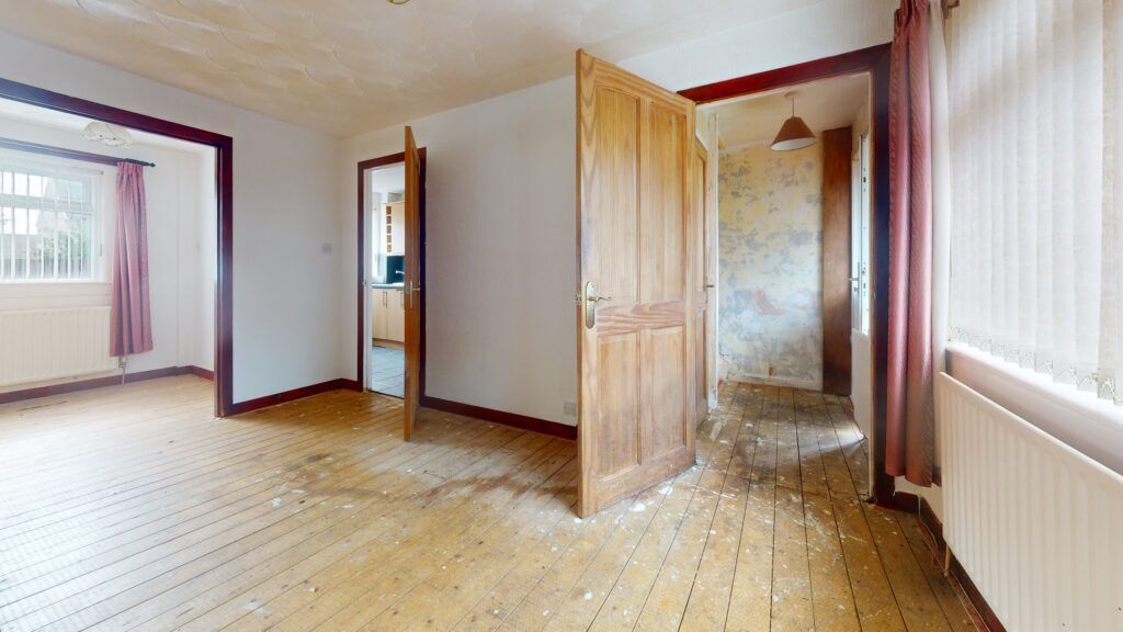 Property photo 3 of 26