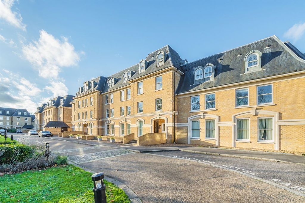 Property photo 1 of 6