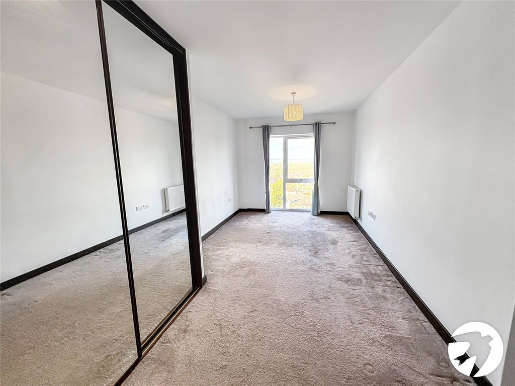 Property photo 3 of 13 Picture 3