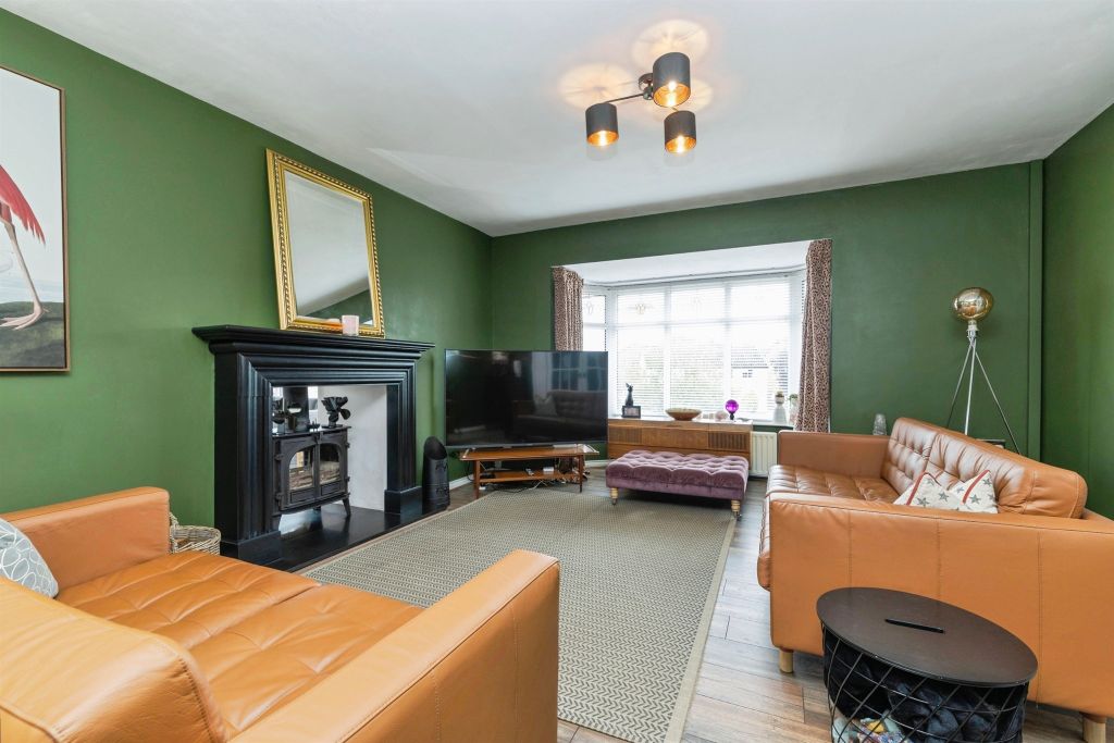 Property photo 2 of 34
