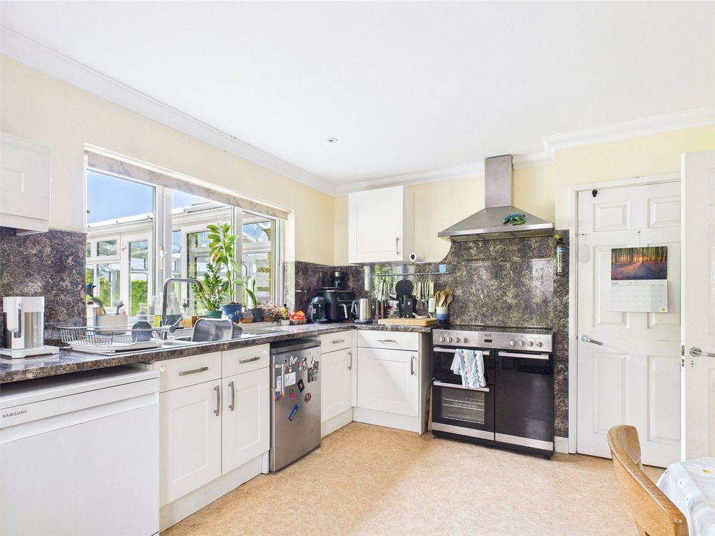 Property photo 2 of 14 Picture No. 07