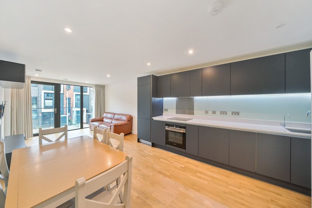 Property photo 1 of 14 Picture No. 03