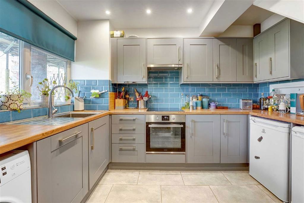 Property photo 2 of 4