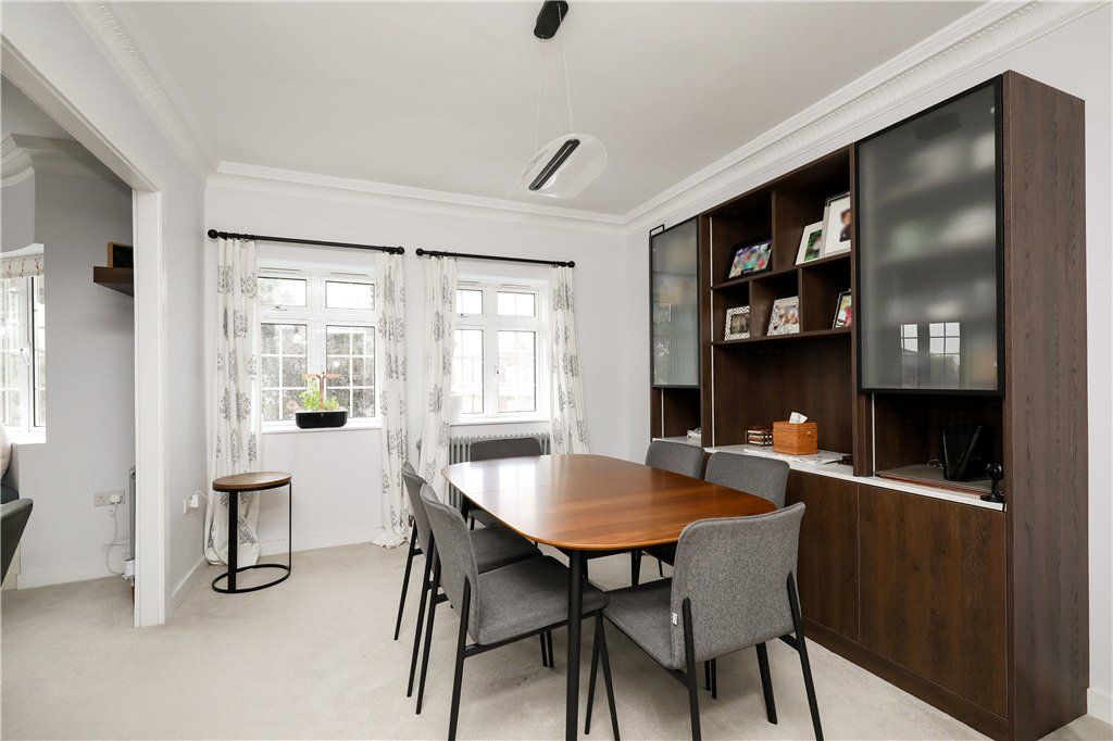 Property photo 2 of 11 Picture No. 14