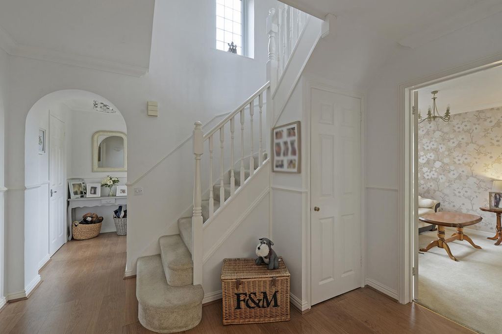 Property photo 1 of 21 65Roseleigh03.Jpg