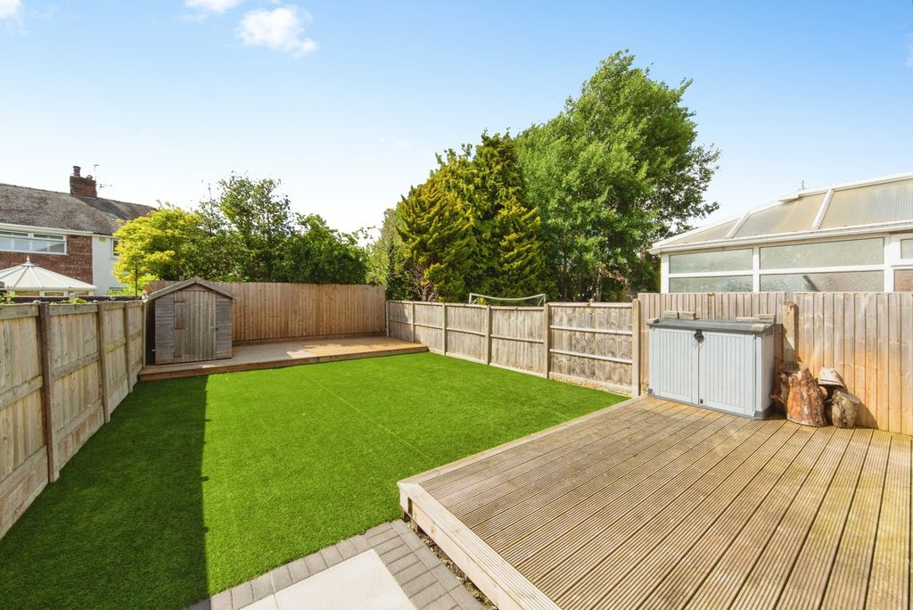Property photo 2 of 24 Pbox-Img.Jpg