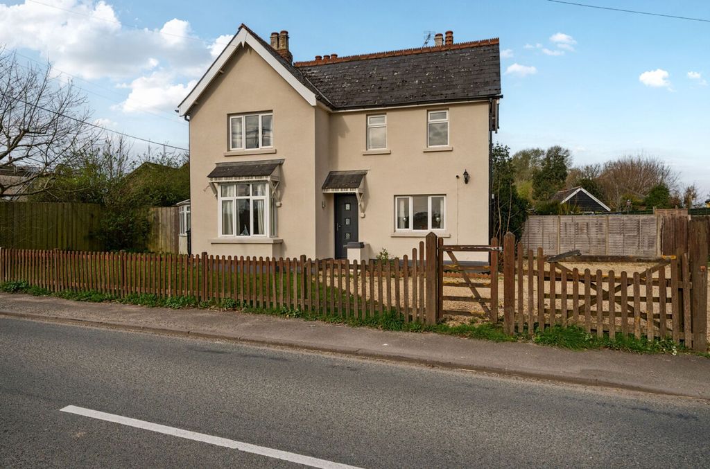 Property photo 1 of 22