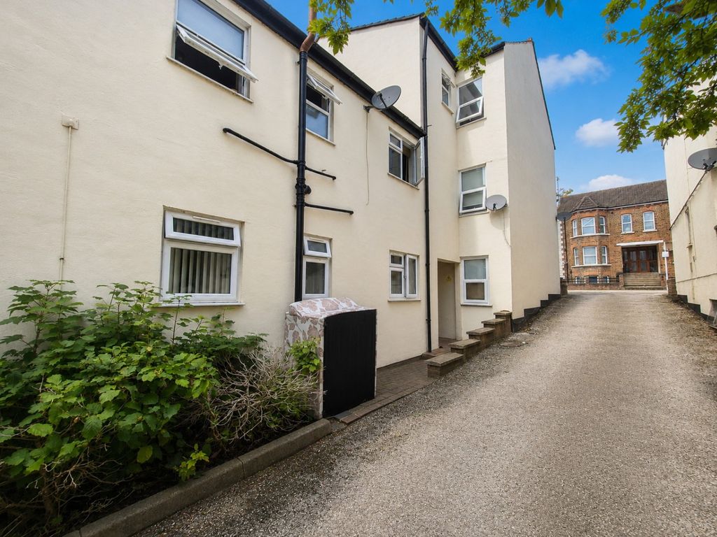 Property photo 1 of 6 5520532