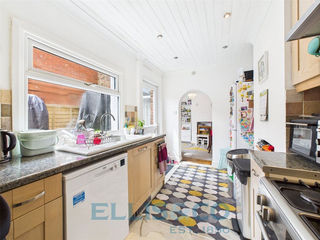 Property photo 3 of 13 Picture No. 26