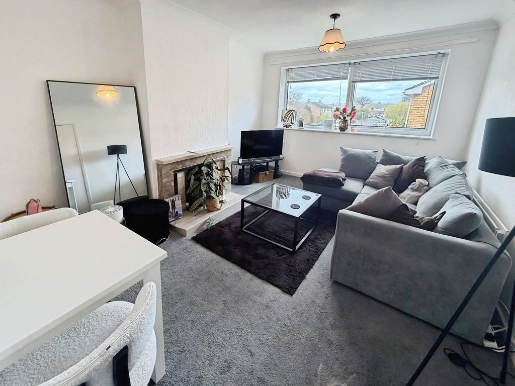 Property photo 2 of 12 Pbox-Img.Jpg