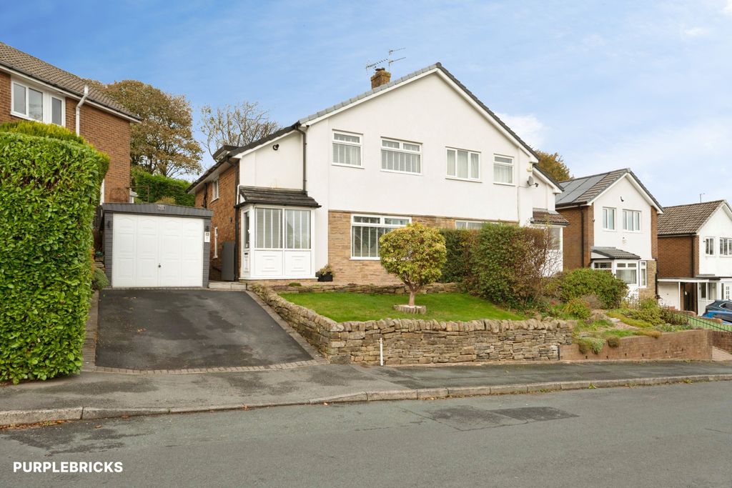 Property photo 1 of 24