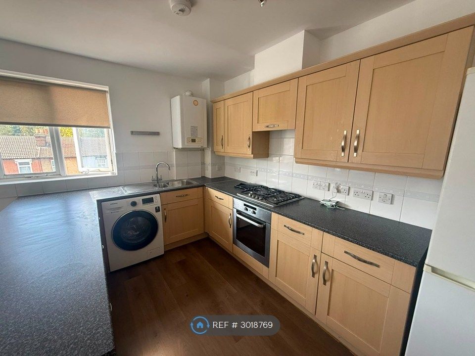 Property photo 2 of 15