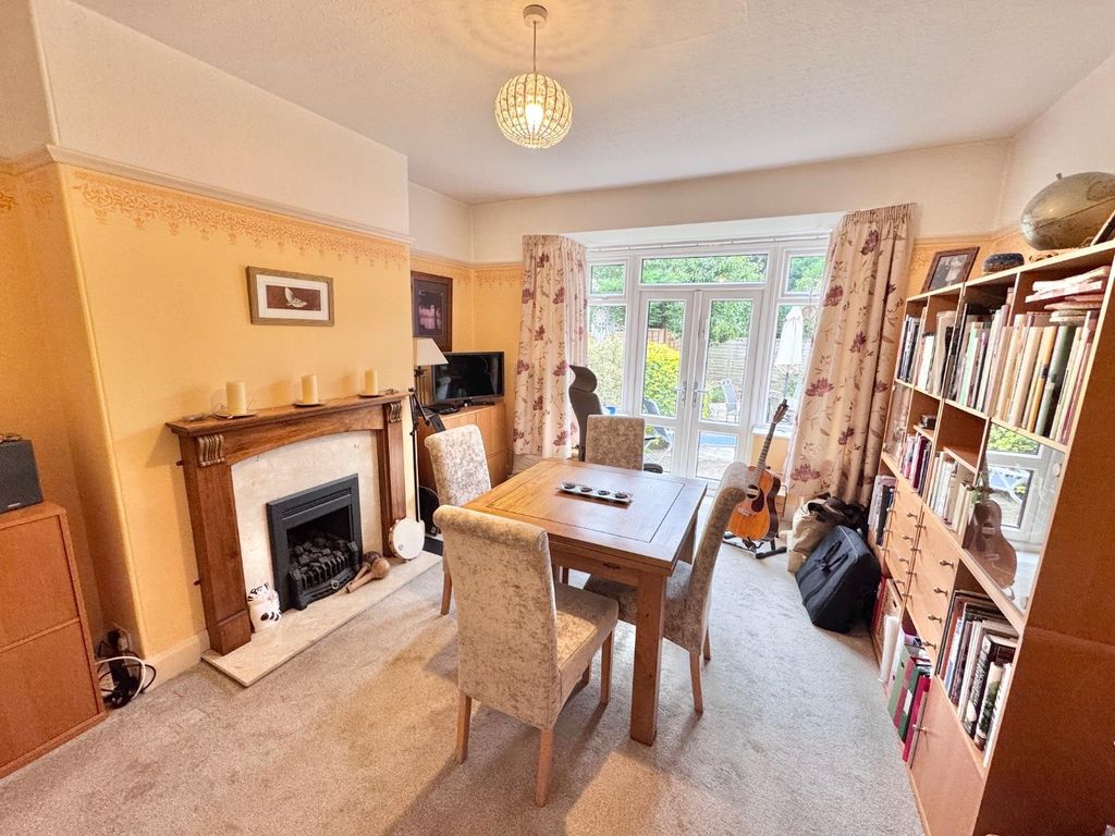 Property photo 3 of 13 Sitting/ Dining Room