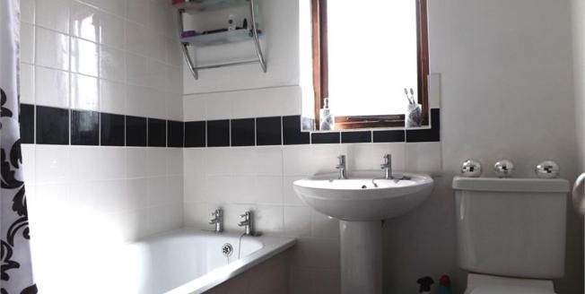 Property photo 3 of 8 Bathroom