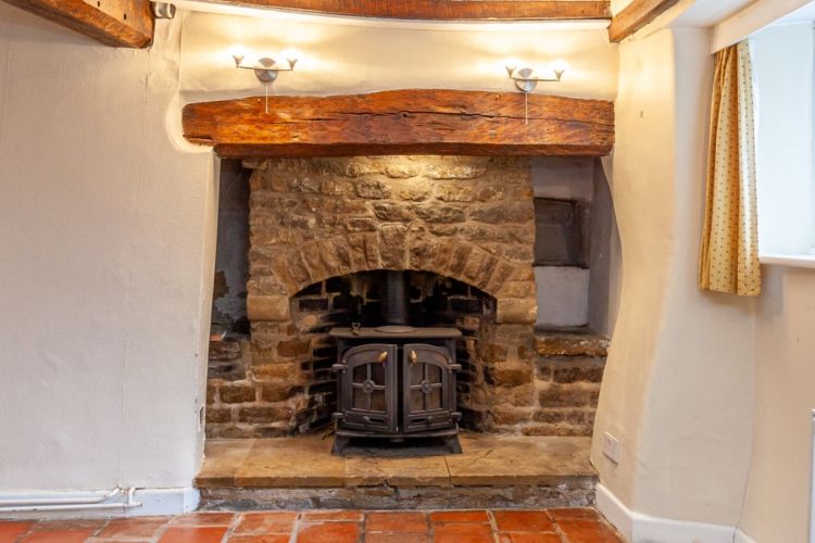 Property photo 3 of 12 265096-Std