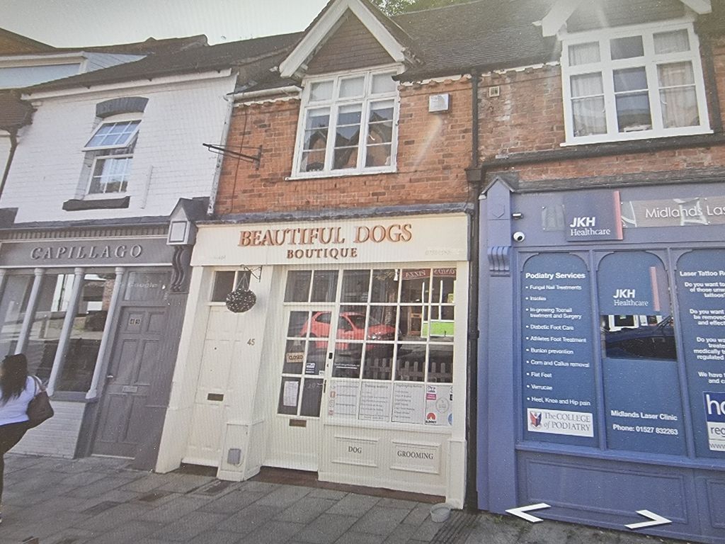 Property photo 2 of 13 Dog Boutiqe