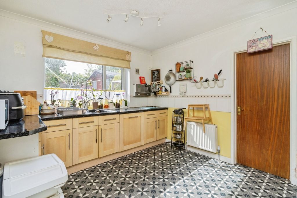 Property photo 3 of 22 Pbox-Img.Jpg