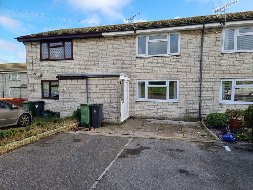 Property photo 1 of 11 Photo 12