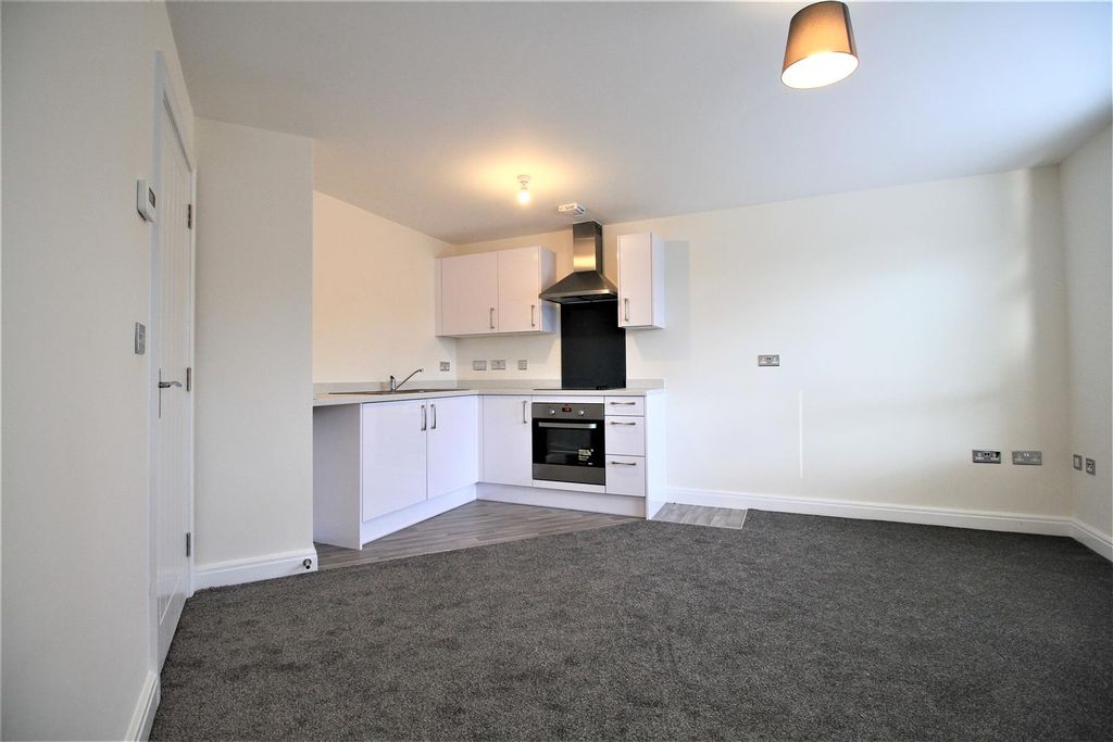 Property photo 3 of 6 Open Plan.Jpg