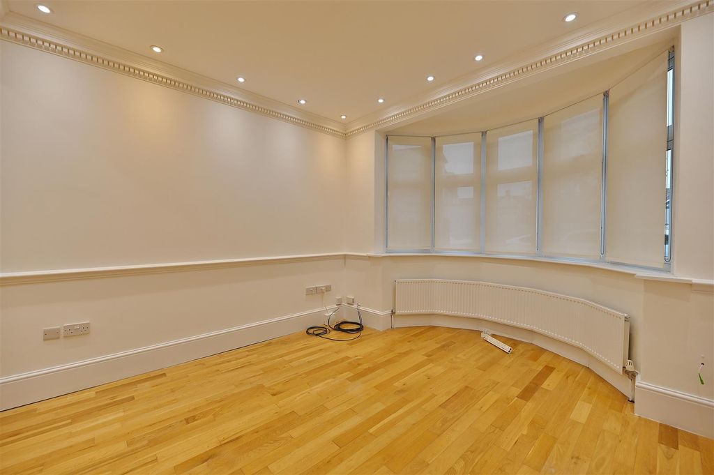 Property photo 3 of 14 Dsc_1193.Jpg