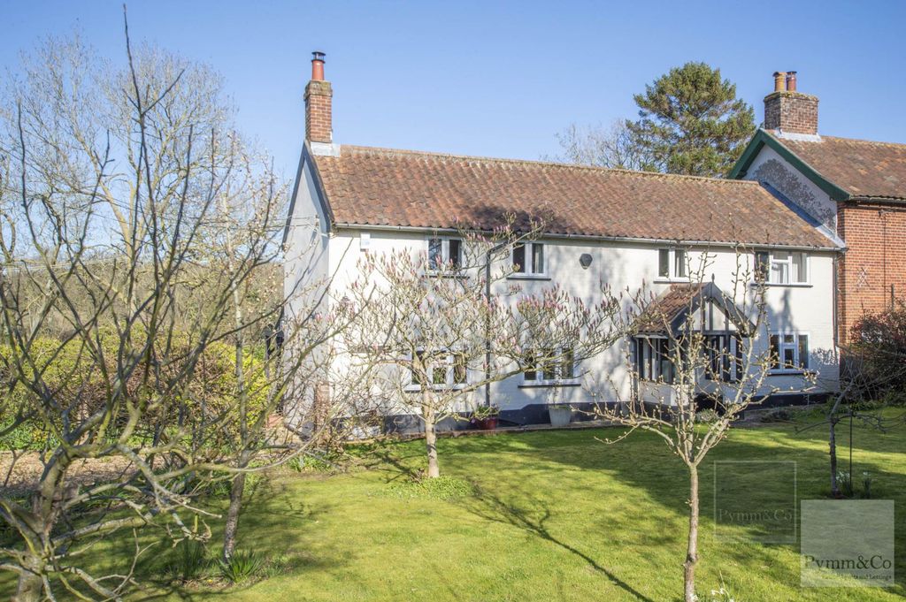 Property photo 1 of 28