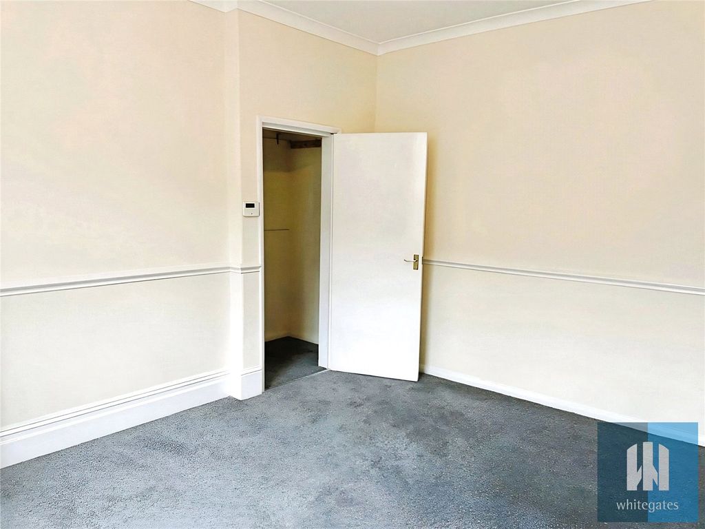 Property photo 3 of 10 Picture No. 17