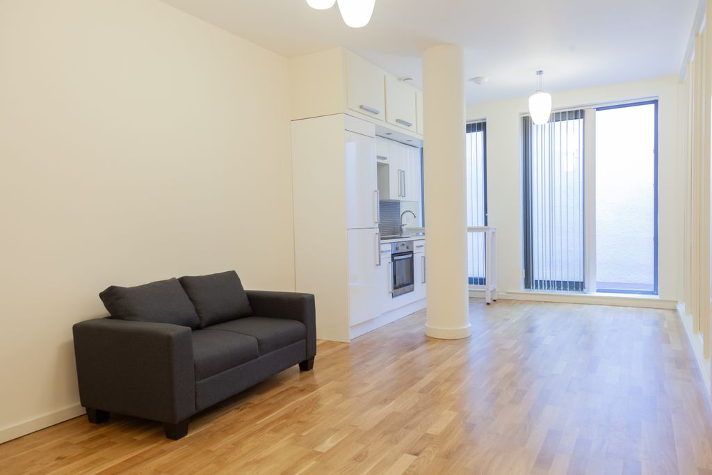 Property photo 1 of 22