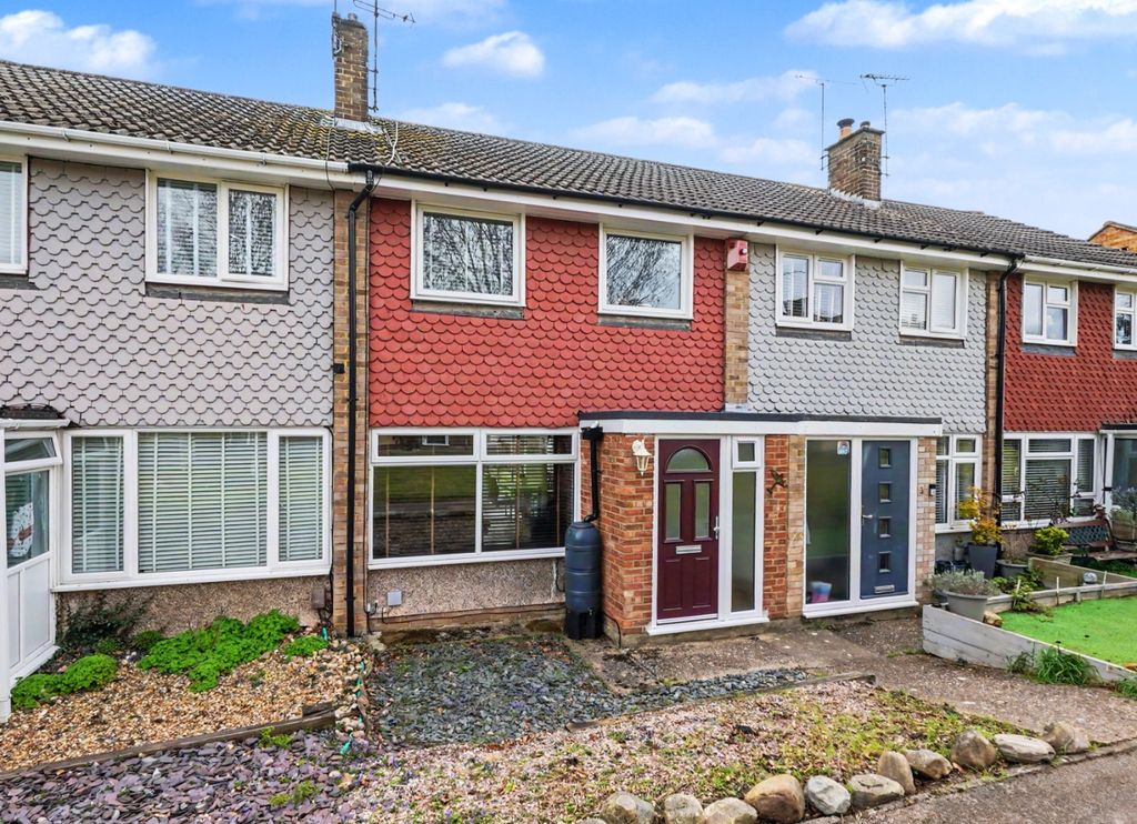 Property photo 1 of 13 4985060