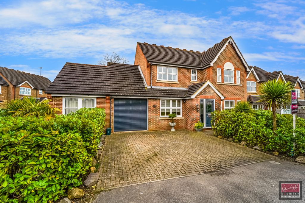 Property photo 1 of 17 Dsc01166