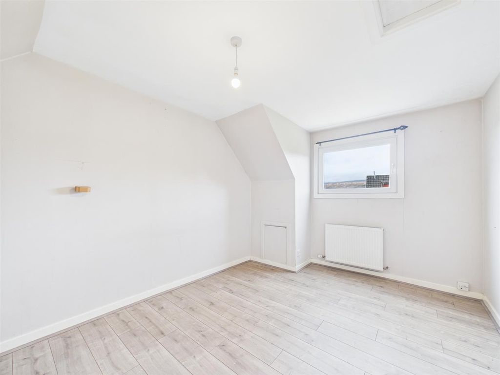 Additional image 10 of 2 bed property for saleCastle Drive, Lochyside, Fort William PH33