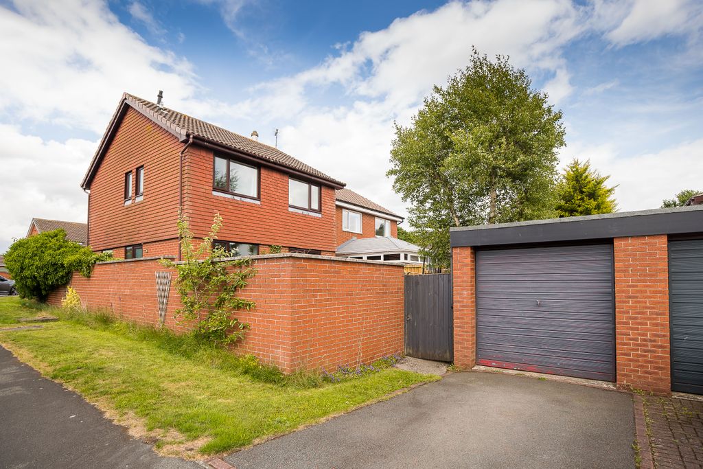 Property photo 2 of 18 Img_5787