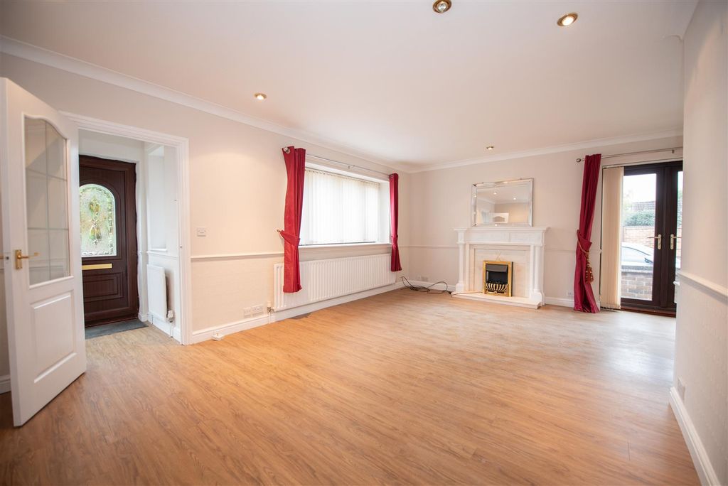 Property photo 2 of 12 Dsc_8398.Jpg