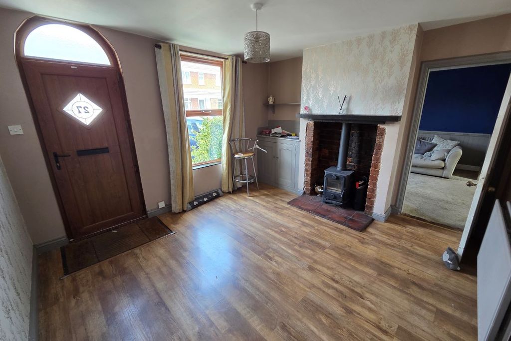 Property photo 3 of 30